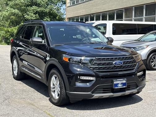Black Metallic 2023 Ford Explorer XLT