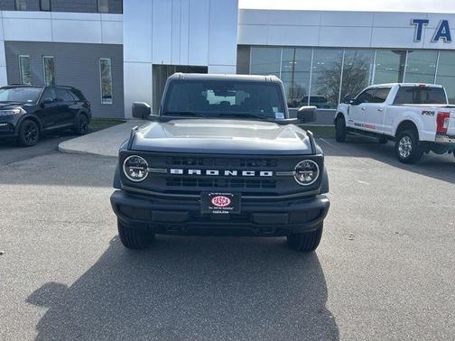 Gray Metallic 2025 Ford Bronco Base