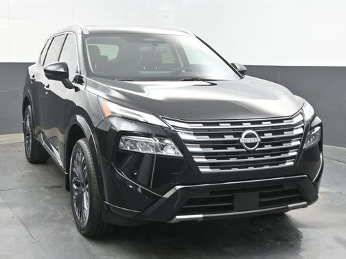 Black 2025 Nissan Rogue Platinum