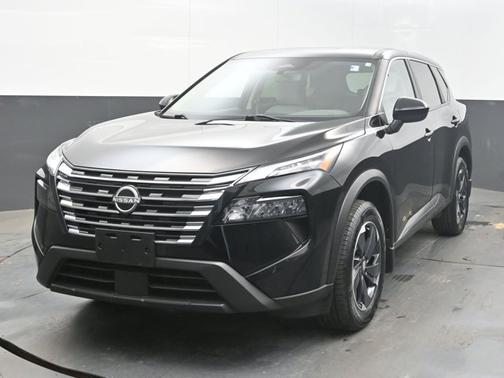 Black 2024 Nissan Rogue SV