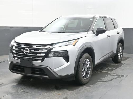 Brilliant Silver Metallic 2024 Nissan Rogue S