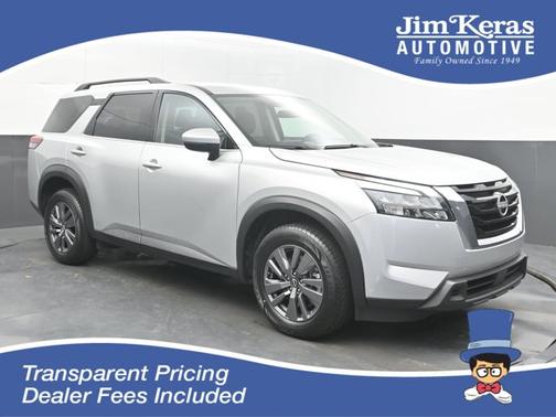 Brilliant Silver Metallic 2025 Nissan Pathfinder SV
