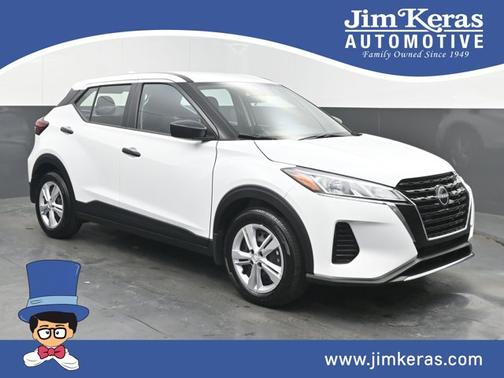 2025 Nissan Kicks S