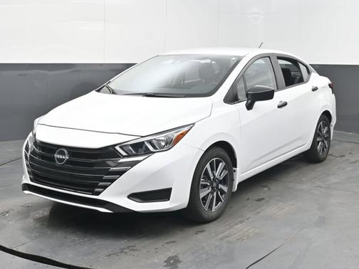 2024 Nissan Versa 1.6 S