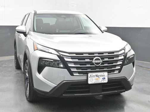 Brilliant Silver Metallic 2024 Nissan Rogue SV