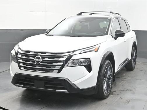 White / Black 2025 Nissan Rogue Platinum