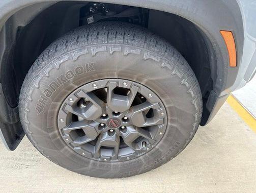 Boulder Gray Pearl 2023 Nissan Frontier PRO-X