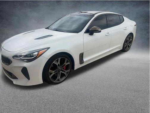 Snow White Pearl 2019 Kia Stinger GT1