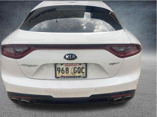 Snow White Pearl 2019 Kia Stinger GT1