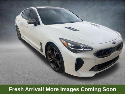 Snow White Pearl 2019 Kia Stinger GT1