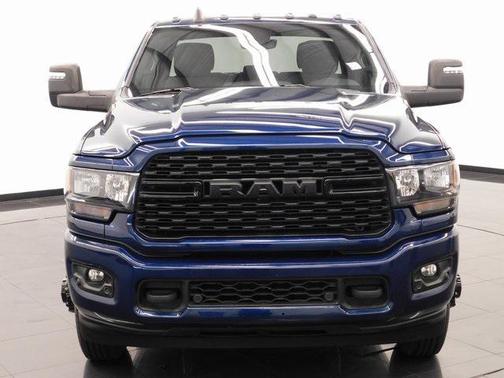 2024 RAM 3500 Big Horn Crew Cab 4x4 8' Box