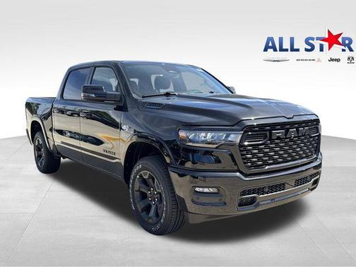 Diamond Black Crystal Pearlcoat 2026 RAM 1500 Big Horn/Lone Star