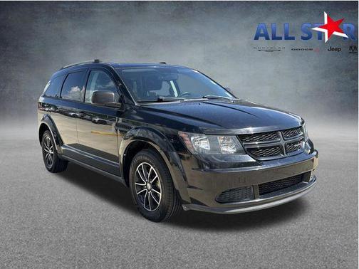 Pitch Black Clearcoat 2017 Dodge Journey SE