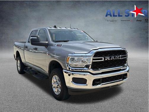 Billet Silver Metallic Clearcoat 2024 RAM 2500 Tradesman Crew Cab 4x4 6'4' Box
