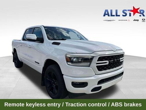 Bright White Clearcoat 2022 RAM 1500 Sport