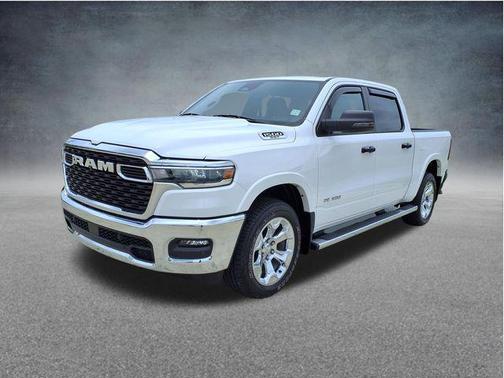 Bright White Clearcoat 2025 RAM 1500 Big Horn/Lone Star