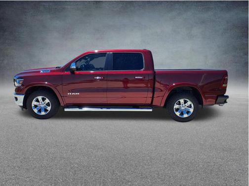 Delmonico Red Pearlcoat 2021 RAM 1500 Laramie
