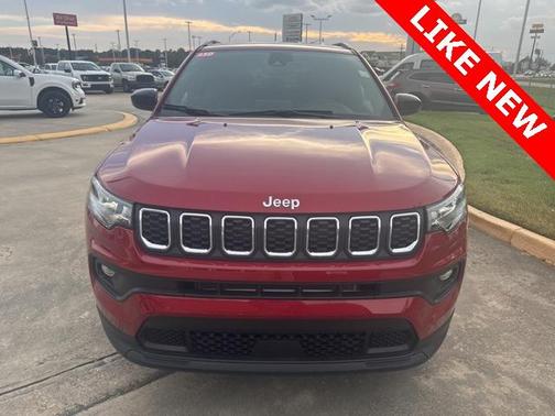 2025 Jeep Compass Latitude