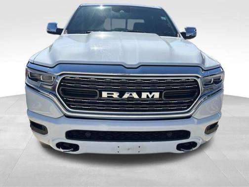 Bright White Clearcoat 2020 RAM 1500 Limited