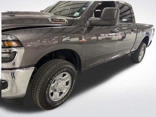 2026 RAM 2500 Tradesman Crew Cab 4x4 6'4' Box