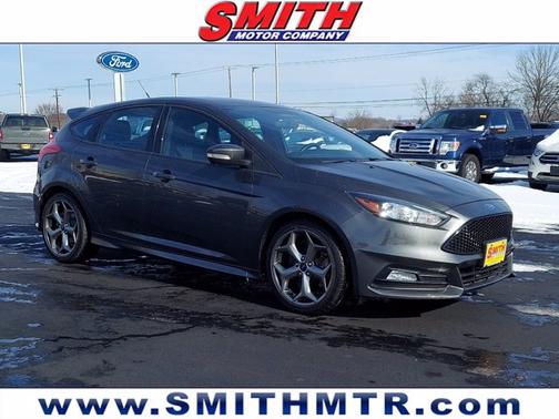 Photo 1 of 3 of 2018 Ford Focus BASE