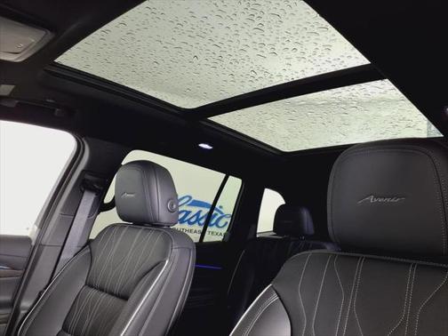 2025 Buick Enclave Avenir FWD
