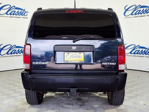 2011 Dodge Nitro Heat