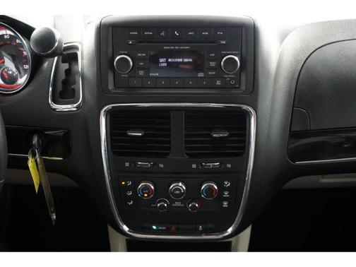 Gray 2017 Dodge Grand Caravan SXT