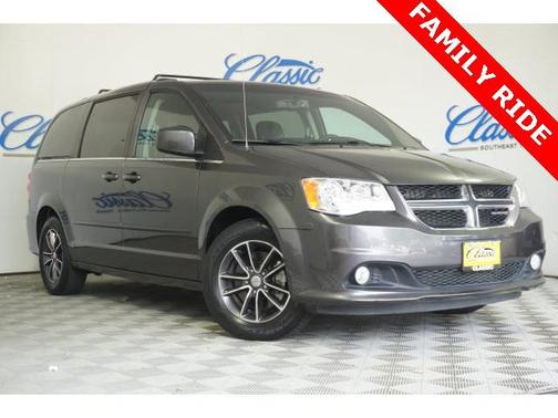 Gray 2017 Dodge Grand Caravan SXT