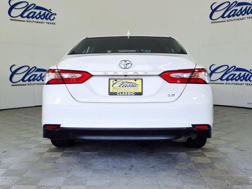 White 2019 Toyota Camry LE
