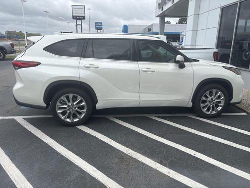 2021 Toyota Highlander Limited