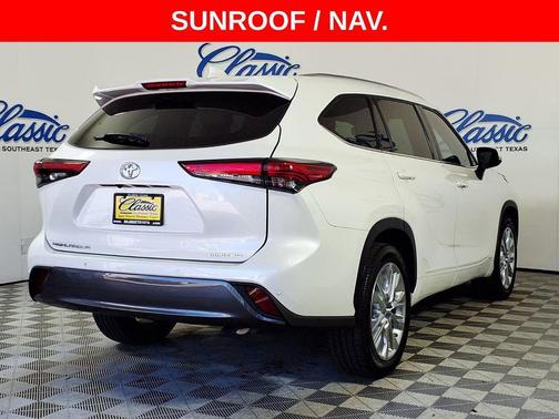 2021 Toyota Highlander Limited