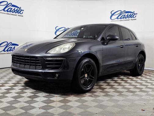 2017 Porsche Macan Base