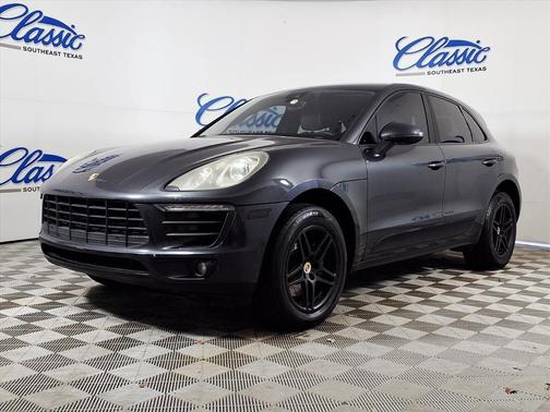 2017 Porsche Macan Base