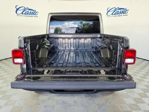 Gray 2024 Jeep Gladiator Sport