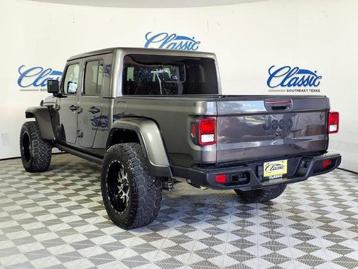Gray 2024 Jeep Gladiator Sport