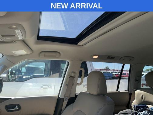 2022 Nissan Armada SL 2WD