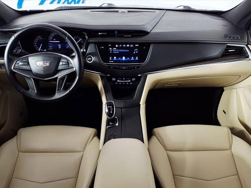 2018 Cadillac XT5 Base