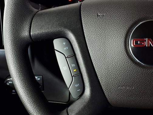 2025 GMC Savana 2500 Work Van