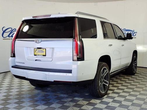 2020 Cadillac Escalade Premium Luxury