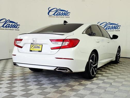 White 2021 Honda Accord Sport 1.5T
