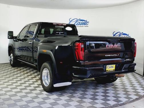 2024 GMC Sierra 3500 Denali