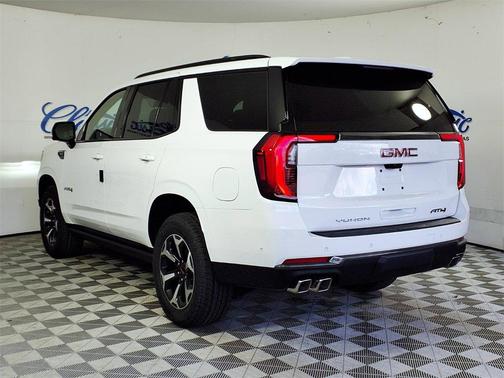 2026 GMC Yukon 4WD AT4