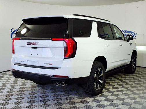 2026 GMC Yukon 4WD AT4