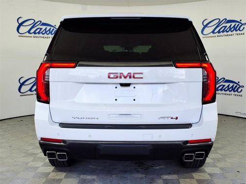 2026 GMC Yukon 4WD AT4