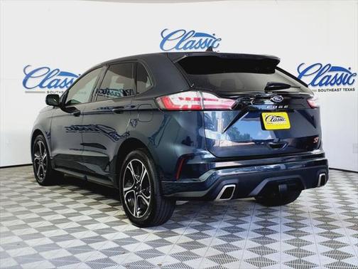 2023 Ford Edge ST