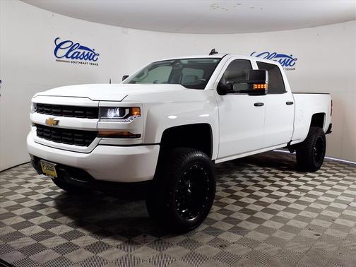 2018 Chevrolet Silverado 1500 Custom
