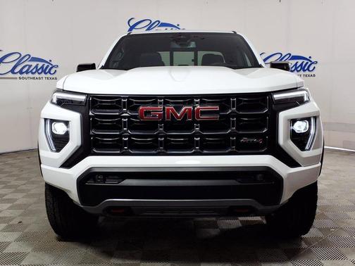 White 2026 GMC Canyon AT4