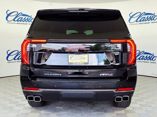 2025 GMC Yukon XL 4WD AT4 Ultimate