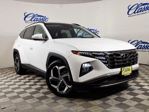 White 2024 Hyundai TUCSON Limited